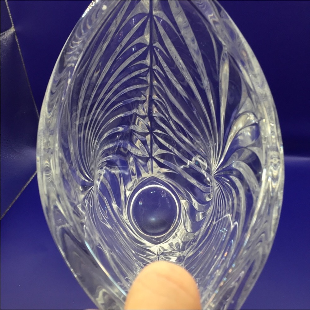 MIKASA CRYSTAL VASE "PEACOCK" 9.75" Celebrations - Picture 4 of 9